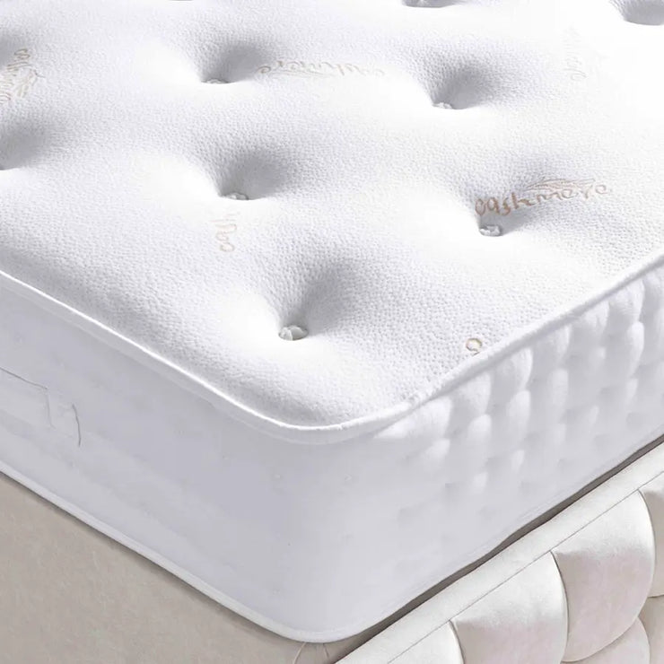 The 'Luxury Pocket 1000' Divan Set